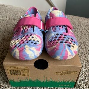 PLAE Kids Water Shoes - Pink and Purple Swirl